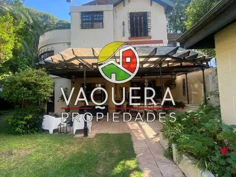 Terreno 17,30 x 43,30 - Piscina - 2 plantas - Único de su tipo.