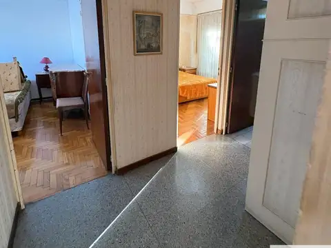 Departamento en venta c/ cochera en Villa Pueyrredón