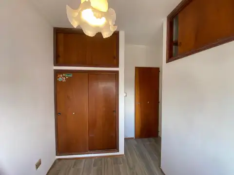 Departamento 5 ambientes con 3 baños