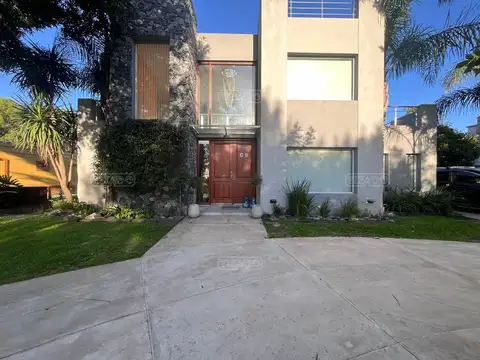 Casa en Venta al Noroeste