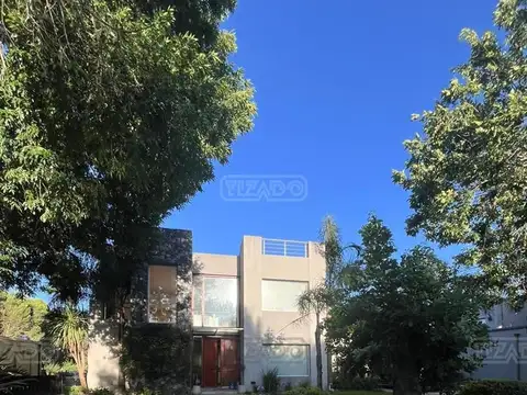 Casa  en Venta en El Nacional, General Rodríguez, G.B.A. Zona Oeste
