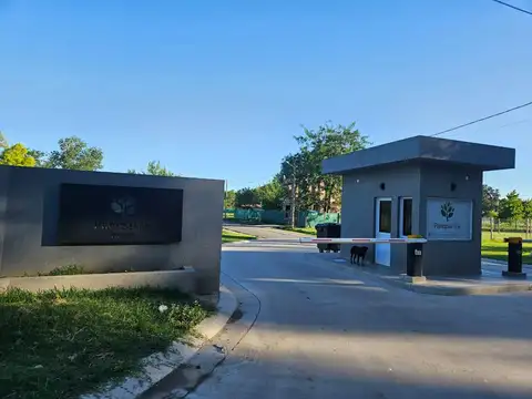 Lote 600 m2 en venta - Barrio cerrado en Pilar - 10 m de frente, con pileta