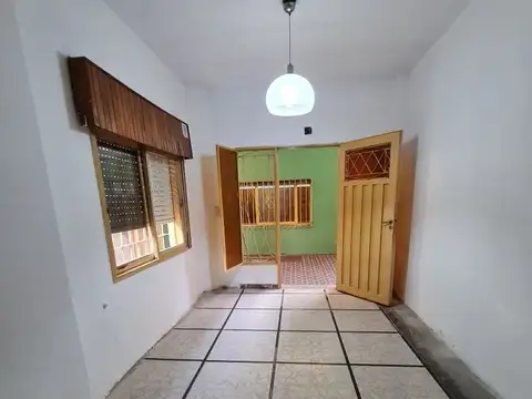 Depto Tipo Casa 3 ambientes con 2 baños