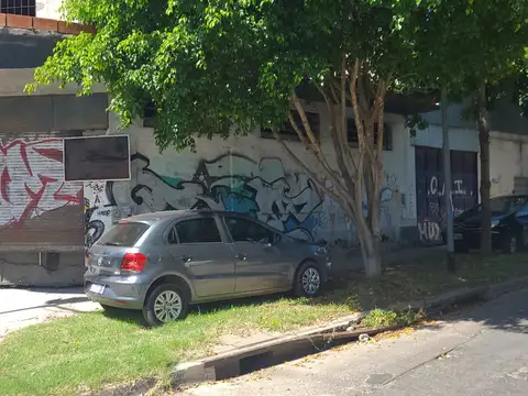 Galpon en Venta en Villa Maipu, USD 205.000