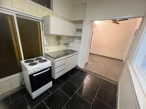 Departamento 2 amb en alquiler en Flores