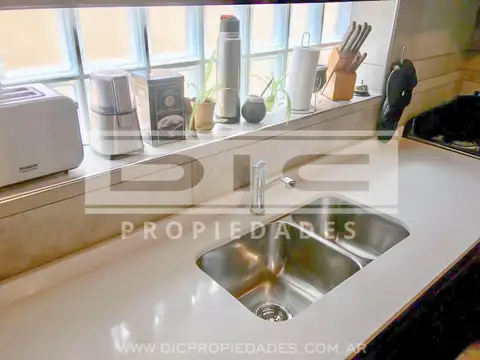 Depto Tipo Casa en Venta 40 años