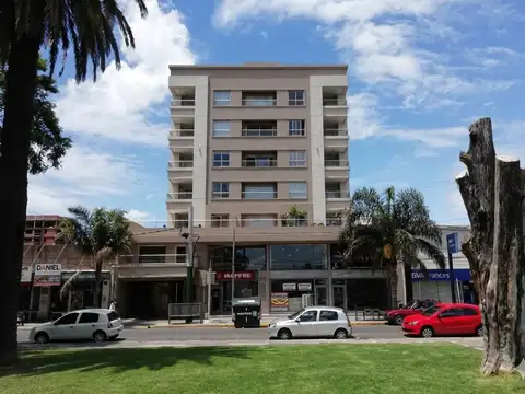 EXCELENTE MONOAMBIENTE DIVIDIDO ALQUILER ITUZAINGÓ SUR