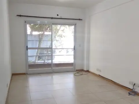 BARBARO JIMENA ALQUILA DEPARTAMENTO 2 AMB.