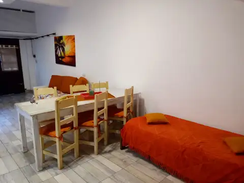 Cayetano J Rodriguez 2900, Piso pb