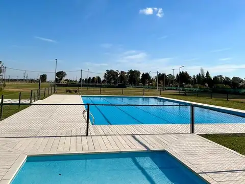 Terreno en Venta de 653,0 m2