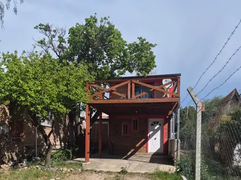 VENTA DOS CASAS EN VILLA ELENA