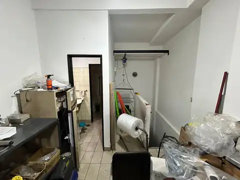 EN VENTA LOCAL A LA CALLE EN ALMAGRO