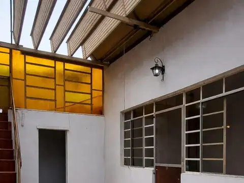 Depto Tipo Casa en Venta 53 años