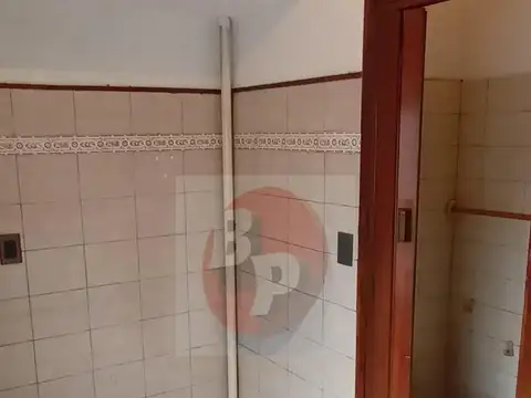 EXTRAORDINARIO DEPTO 3 AMB.. FRENTE - SUPER LUMINOSO 