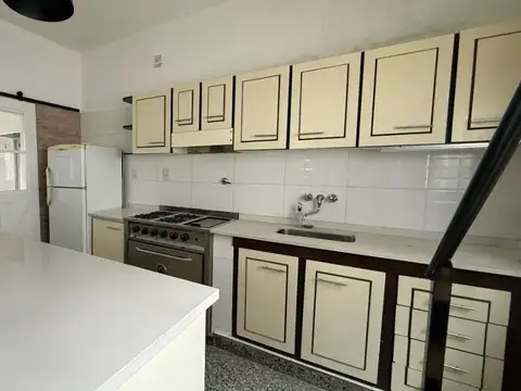 Olegario Andrade 6800