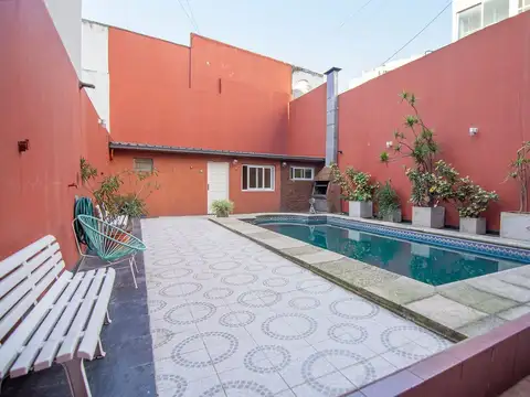 Venta PH 5 Ambientes Almagro con Pileta