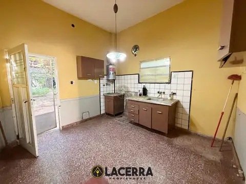 Casa 3 ambientes en Villa Ballester LOTE 8,66 X 39