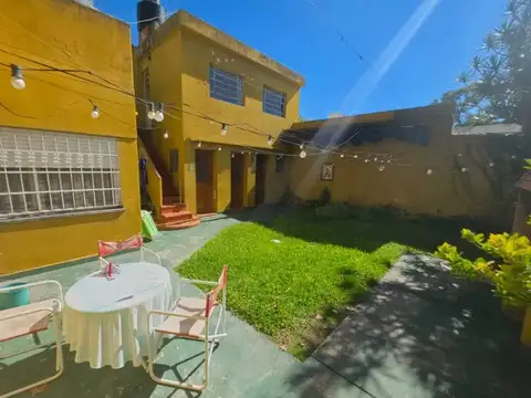 Casa en Venta en Alberdi, USD 175.000