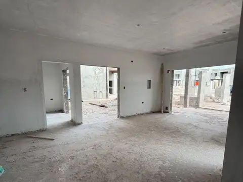 Depto Tipo Casa en Venta en Maipú, USD 148.000