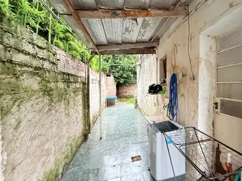 Venta Casa Pasillo Unico A Reciclar Ideal Para Dos Unidades. La Florida
