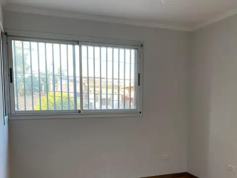 Departamento 2 ambientes con cochera