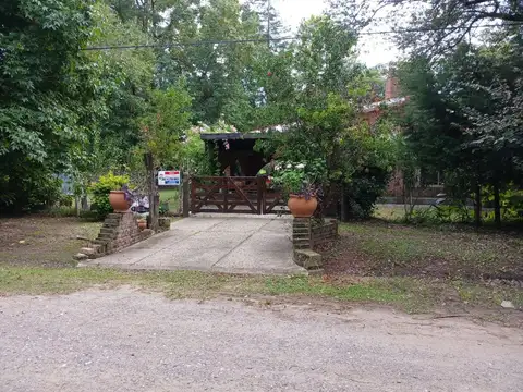 REMAX VENDE CASA EN COUNTRY LOS MOLINOS
