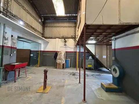 Galpon en Venta en Lanús Este, USD 100.000