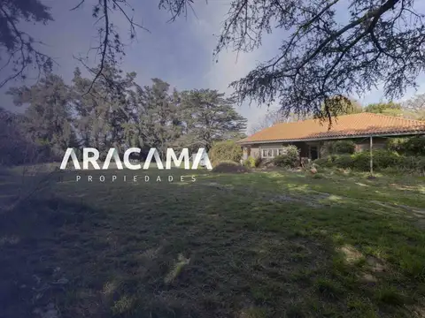 Casa a Refaccionar en Venta en Monte Grande