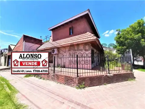 Emilio Castro 2700