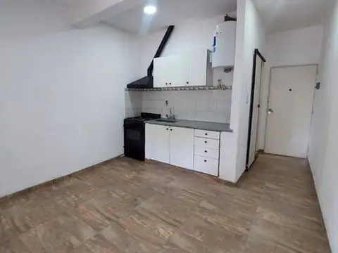 ALQUILER  Departamento 2 Amb Balcon  Ituzaingó