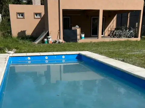 Viví Loma Verde: casa con pileta, escritura y financiación