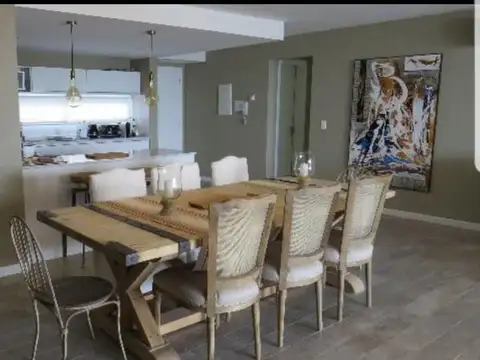 Departamento en Venta de 4 dormitorios