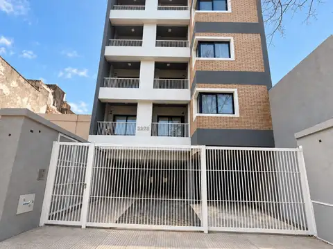 MONOAMBIENTE A ESTRENAR EN PISO ALTO CON BALCÓN - SUM, TERRAZA Y PARRILLA