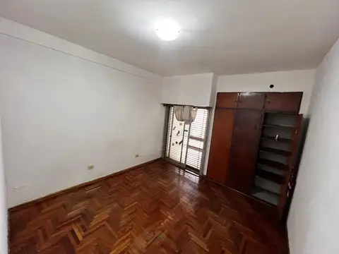 Casa en Alquiler en Moron Sur, $ 1.500.000