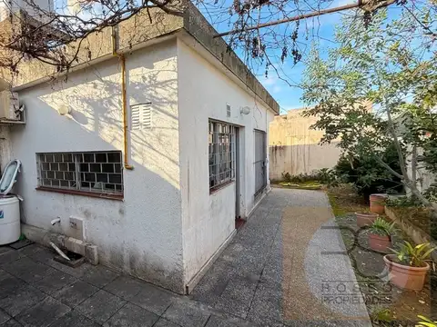 Depto Tipo Casa en Alquiler de 3 ambientes