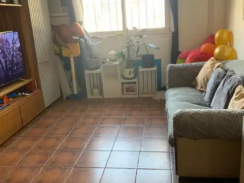 PH 2 AMB AL FRENTE SIN EXP 1° PISO EN MALAVER CERCA ESTACION