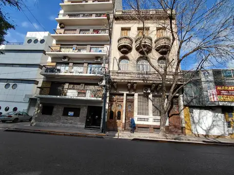 Constitucion y Av. Entre Rios, pegado a San Cristobal PH de 3 ambientes con patio, visitalo 
