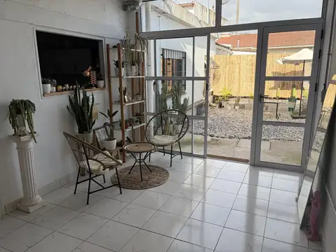 PH 4 ambientes en Alquiler - Barrio Las Avenidas