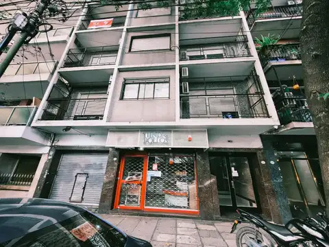 Araoz 2400, Piso 5