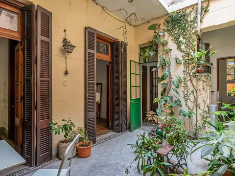 Depto Tipo Casa en Venta al Este