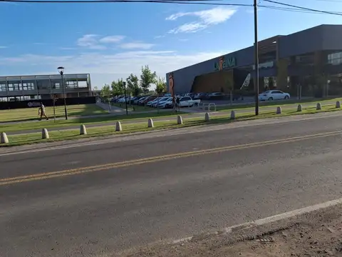 Av. Arturo Illia  al 600