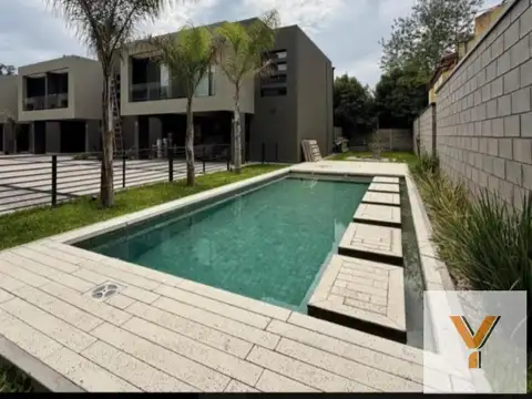 Dúplex en venta - 2 Dormitorios 2 Baños - Canning