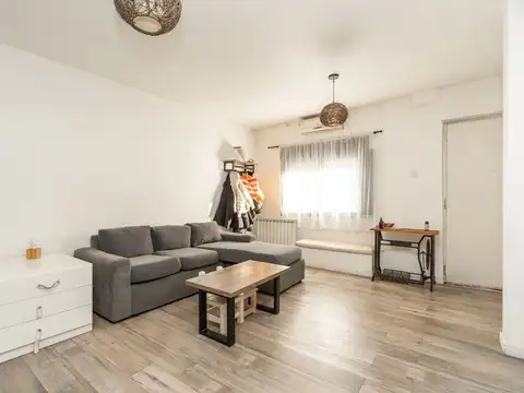 Depto Tipo Casa en Venta de 3 dormitorios