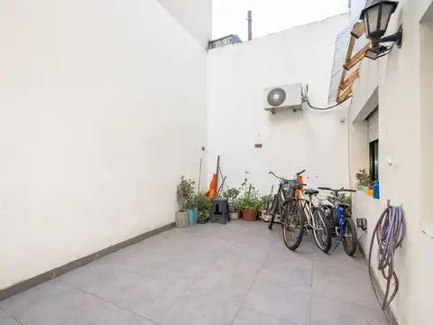Depto Tipo Casa en Venta en Villa Pueyrredon, USD 210.000