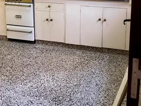 VENTA PH- 4 AMB- CON PATIO- ENTRADA INDEPENDIENTE