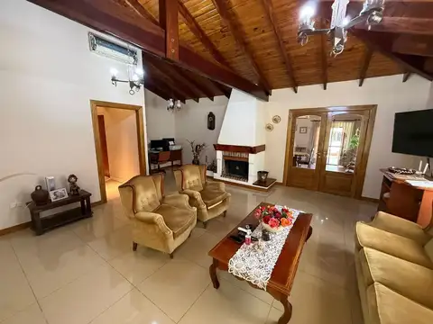 Casa en Venta en Zarate, USD 250.000