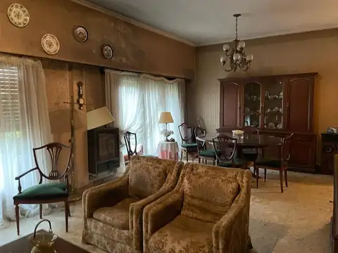 Casa 4 ambientes con 4 baños