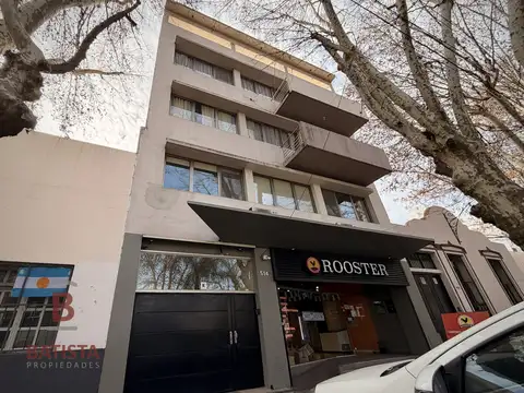¡ALQUILA! Excelente piso en calle Avenida 13 e/ 42 y 43