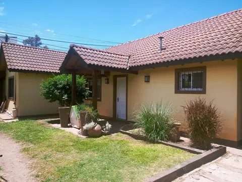 Casa en Alquiler de 3 dormitorios