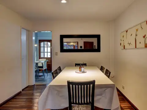 Depto Tipo Casa en Venta con 1 cocheras